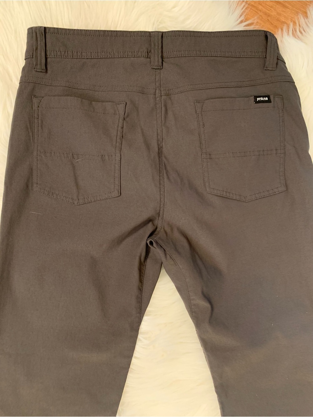 PrAna Brion Slim Pant ll Mens 33/29 Dark Iron Charcoal Gray Hiking Oudoors Nylon - Picture 10 of 15